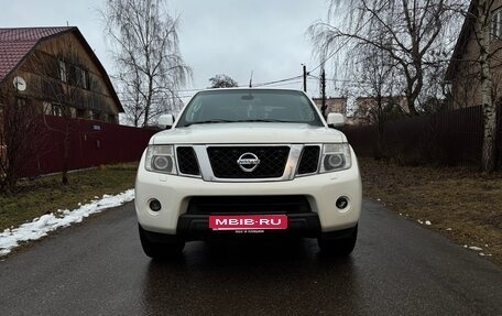 Nissan Navara (Frontier), 2012 год, 1 550 000 рублей, 14 фотография