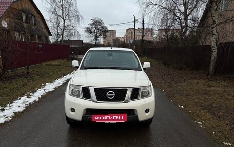 Nissan Navara (Frontier), 2012 год, 1 550 000 рублей, 13 фотография