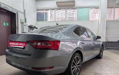 Skoda Superb III рестайлинг, 2016 год, 2 750 000 рублей, 4 фотография