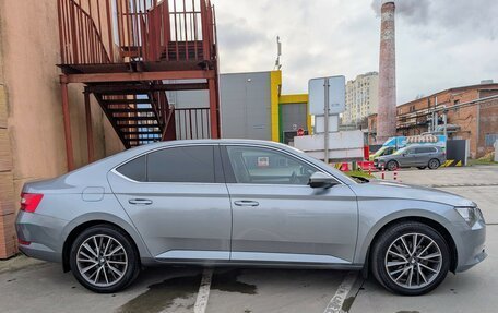 Skoda Superb III рестайлинг, 2016 год, 2 750 000 рублей, 23 фотография
