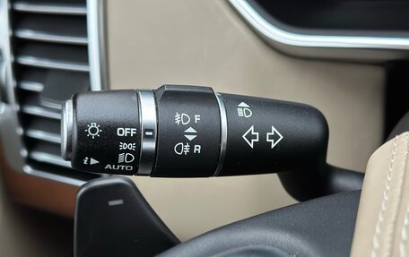 Land Rover Range Rover IV рестайлинг, 2018 год, 4 725 000 рублей, 9 фотография