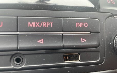 Volkswagen Polo VI (EU Market), 2014 год, 800 000 рублей, 10 фотография