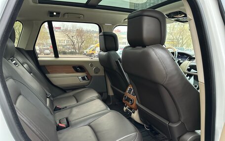 Land Rover Range Rover IV рестайлинг, 2018 год, 4 725 000 рублей, 28 фотография