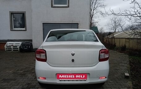 Renault Logan II, 2018 год, 570 000 рублей, 4 фотография