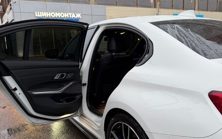 BMW 3 серия, 2019 год, 6 000 000 рублей, 10 фотография