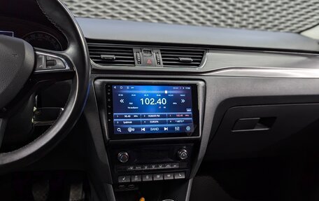 Skoda Rapid I, 2018 год, 1 085 000 рублей, 17 фотография