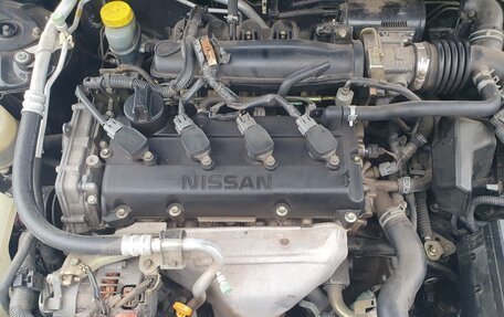 Nissan Wingroad III, 2002 год, 350 000 рублей, 2 фотография