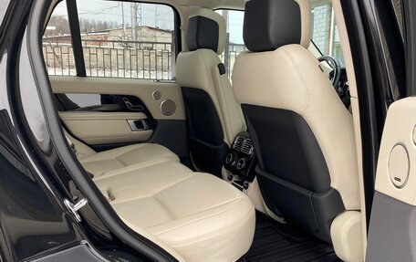Land Rover Range Rover IV рестайлинг, 2019 год, 9 500 000 рублей, 12 фотография