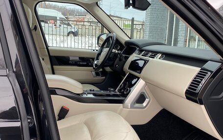 Land Rover Range Rover IV рестайлинг, 2019 год, 9 500 000 рублей, 14 фотография