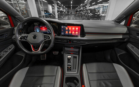 Volkswagen Golf GTI, 2021 год, 3 650 000 рублей, 8 фотография