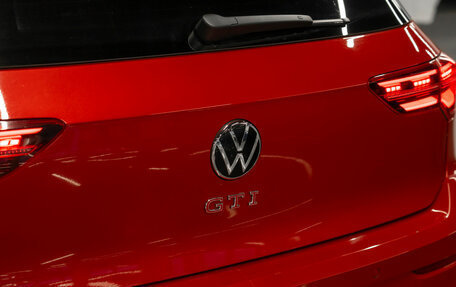 Volkswagen Golf GTI, 2021 год, 3 650 000 рублей, 31 фотография