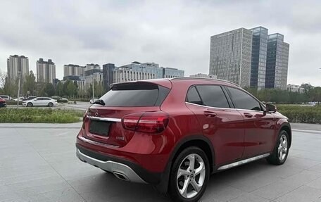 Mercedes-Benz GLA, 2018 год, 1 599 777 рублей, 4 фотография