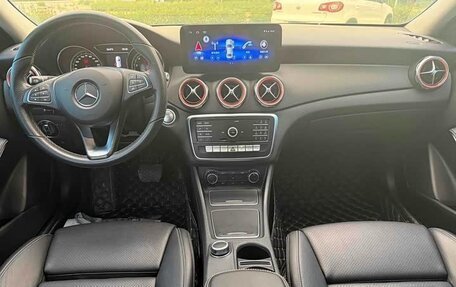 Mercedes-Benz GLA, 2018 год, 1 599 777 рублей, 7 фотография