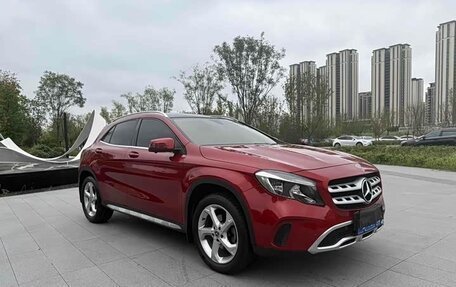 Mercedes-Benz GLA, 2018 год, 1 599 777 рублей, 3 фотография