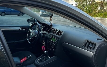 Volkswagen Jetta VI, 2015 год, 1 300 000 рублей, 7 фотография