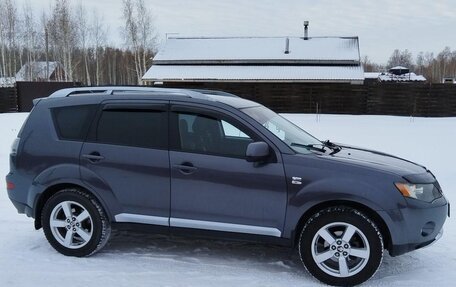 Mitsubishi Outlander III рестайлинг 3, 2006 год, 1 200 000 рублей, 6 фотография