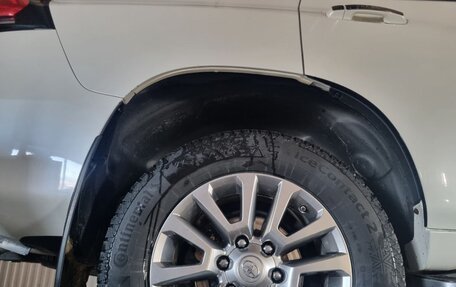 Toyota Land Cruiser Prado 150 рестайлинг 2, 2020 год, 6 500 000 рублей, 15 фотография