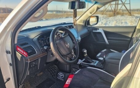 Toyota Land Cruiser Prado 150 рестайлинг 2, 2020 год, 6 500 000 рублей, 11 фотография