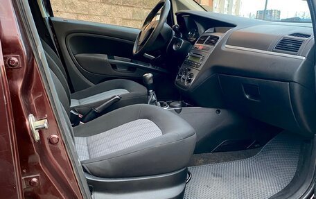 Fiat Linea, 2011 год, 450 000 рублей, 20 фотография