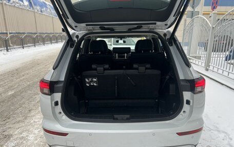 Mitsubishi Outlander, 2023 год, 3 750 000 рублей, 31 фотография