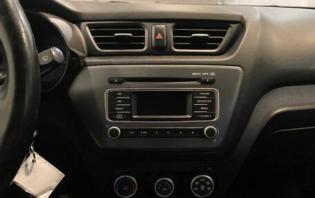 KIA Rio III рестайлинг, 2015 год, 915 000 рублей, 5 фотография