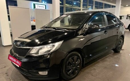 KIA Rio III рестайлинг, 2015 год, 915 000 рублей, 34 фотография