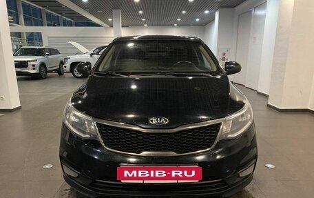 KIA Rio III рестайлинг, 2015 год, 915 000 рублей, 35 фотография