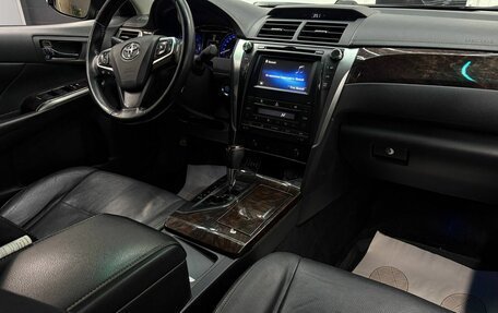 Toyota Camry, 2015 год, 2 180 000 рублей, 12 фотография