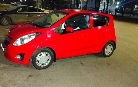 Chevrolet Spark III, 2012 год, 550 000 рублей, 2 фотография