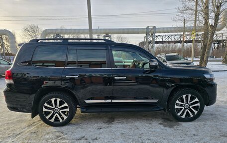 Toyota Land Cruiser 200, 2018 год, 7 950 000 рублей, 6 фотография