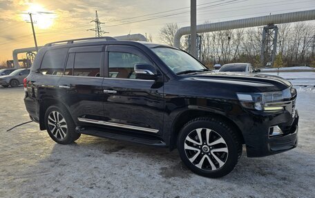 Toyota Land Cruiser 200, 2018 год, 7 950 000 рублей, 5 фотография