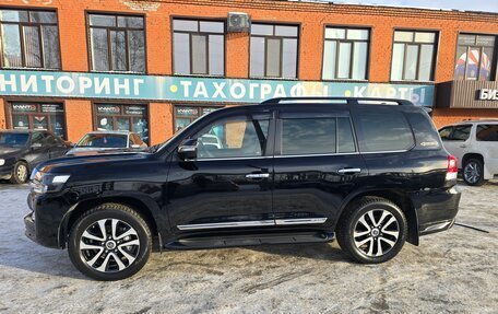 Toyota Land Cruiser 200, 2018 год, 7 950 000 рублей, 14 фотография