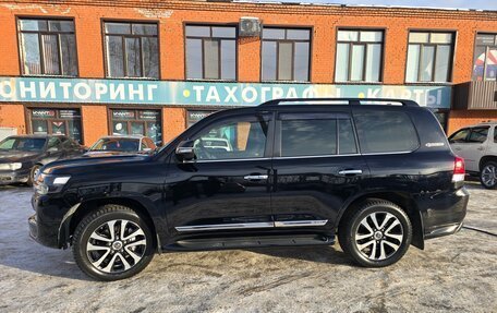 Toyota Land Cruiser 200, 2018 год, 7 950 000 рублей, 24 фотография