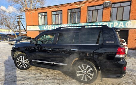 Toyota Land Cruiser 200, 2018 год, 7 950 000 рублей, 25 фотография