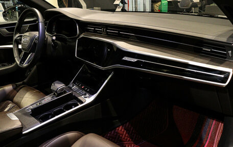Audi A6, 2024 год, 5 850 000 рублей, 7 фотография