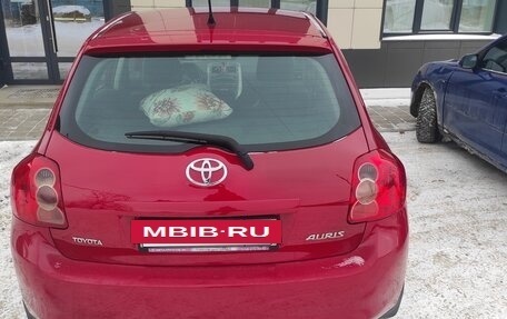 Toyota Auris II, 2008 год, 610 000 рублей, 4 фотография