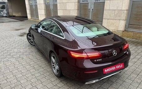 Mercedes-Benz E-Класс, 2019 год, 5 500 000 рублей, 7 фотография