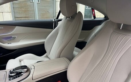 Mercedes-Benz E-Класс, 2019 год, 5 500 000 рублей, 13 фотография