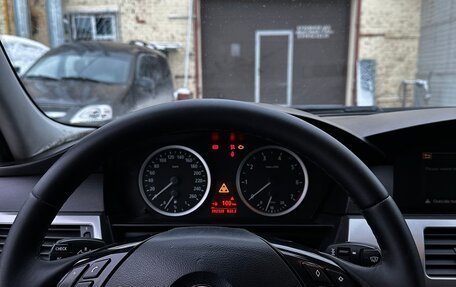 BMW 5 серия, 2003 год, 870 000 рублей, 3 фотография