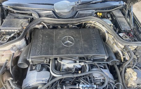 Mercedes-Benz E-Класс, 1994 год, 1 150 000 рублей, 11 фотография