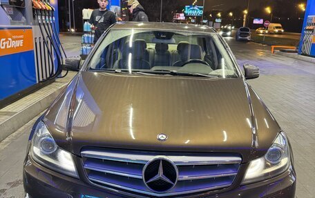 Mercedes-Benz C-Класс, 2012 год, 1 400 000 рублей, 3 фотография