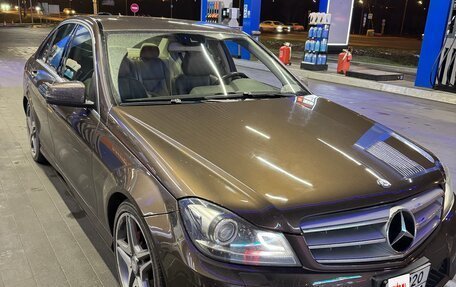 Mercedes-Benz C-Класс, 2012 год, 1 400 000 рублей, 2 фотография