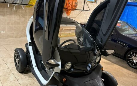 Renault Twizy, 2012 год, 650 000 рублей, 3 фотография