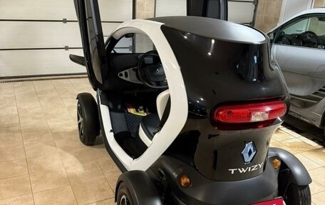 Renault Twizy, 2012 год, 650 000 рублей, 5 фотография