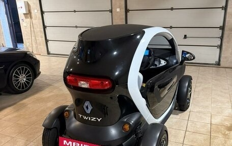 Renault Twizy, 2012 год, 650 000 рублей, 6 фотография