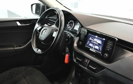 Skoda Rapid II, 2021 год, 2 025 000 рублей, 14 фотография