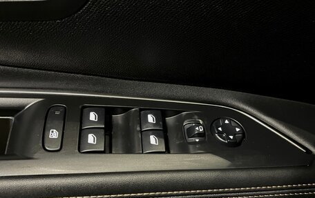 Peugeot 5008 II, 2018 год, 2 069 000 рублей, 10 фотография