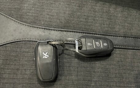 Peugeot 5008 II, 2018 год, 2 069 000 рублей, 20 фотография