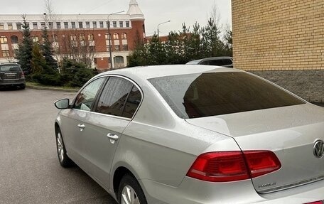 Volkswagen Passat B7, 2013 год, 850 000 рублей, 3 фотография