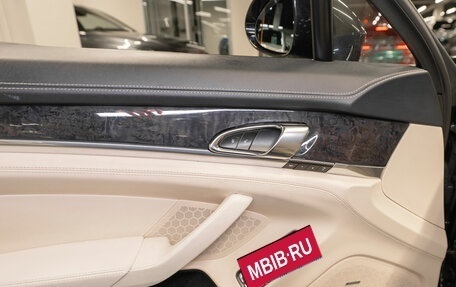 Porsche Panamera II рестайлинг, 2013 год, 3 200 000 рублей, 26 фотография